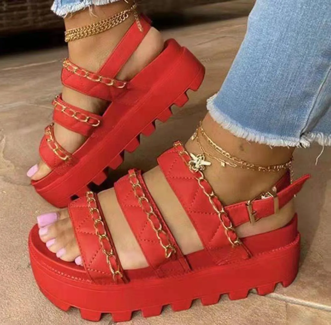 2021 Women Flat Platform Sandals Soft Leather Buckle Thick-soled Metal Cufflinks Sandals