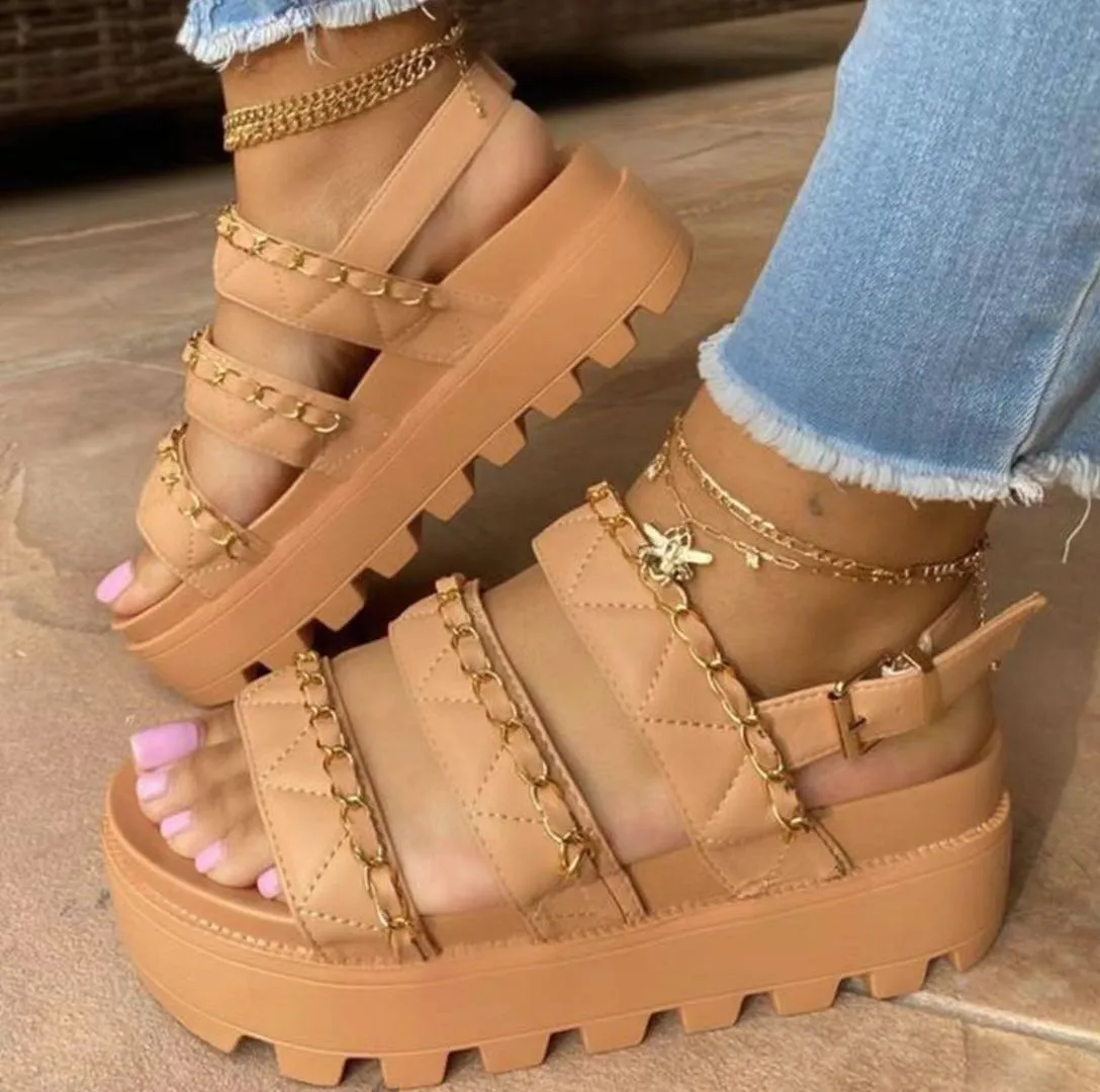 2021 Women Flat Platform Sandals Soft Leather Buckle Thick-soled Metal Cufflinks Sandals