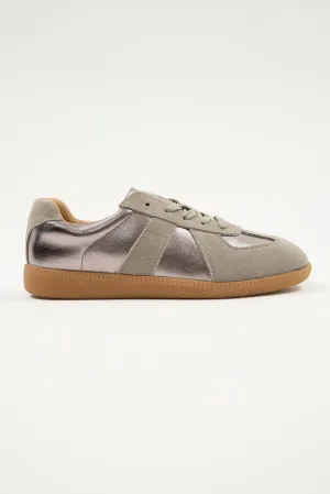 Delta Grey