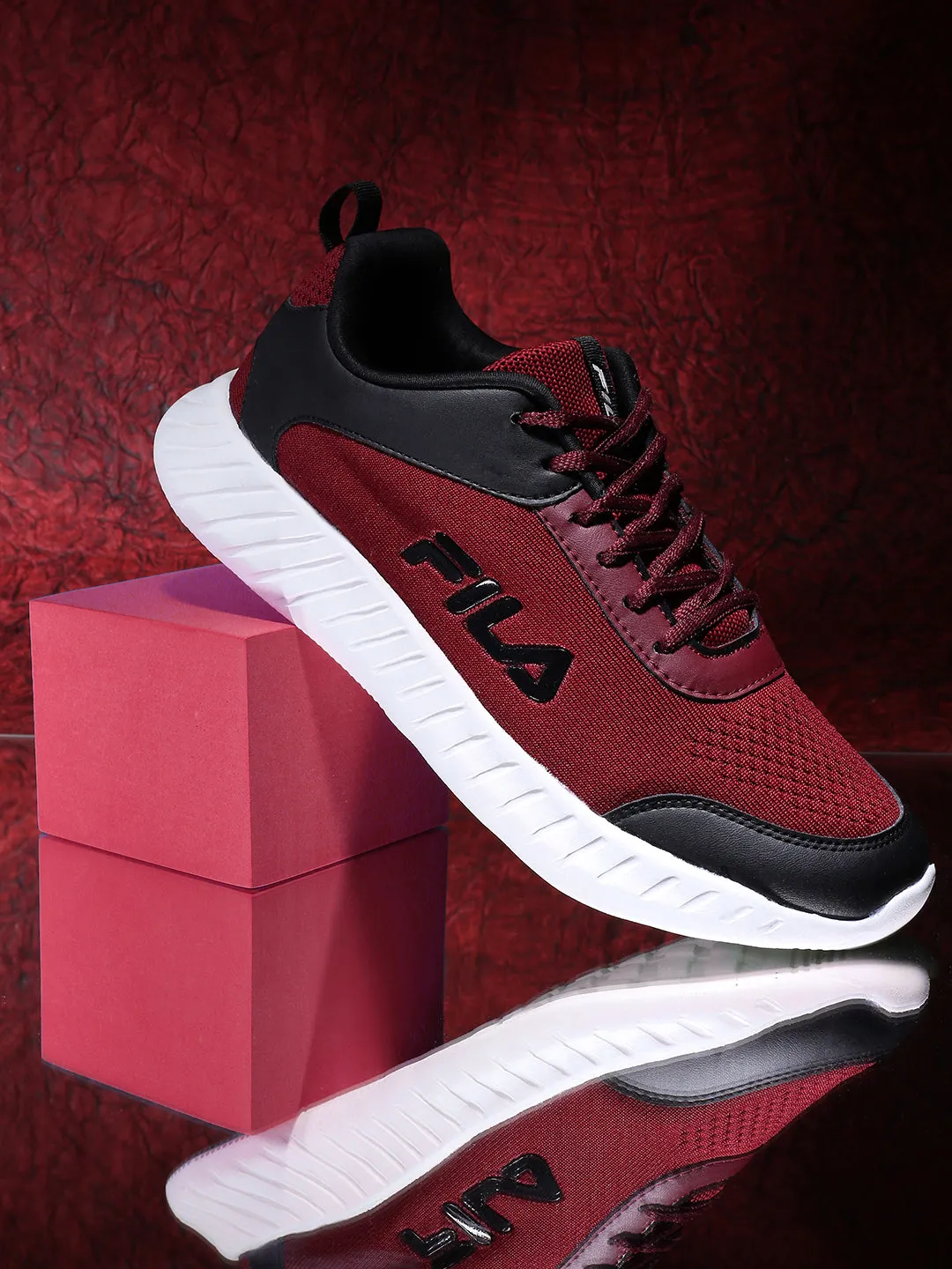 Fila Black Karto Plus Men's Running Shoes