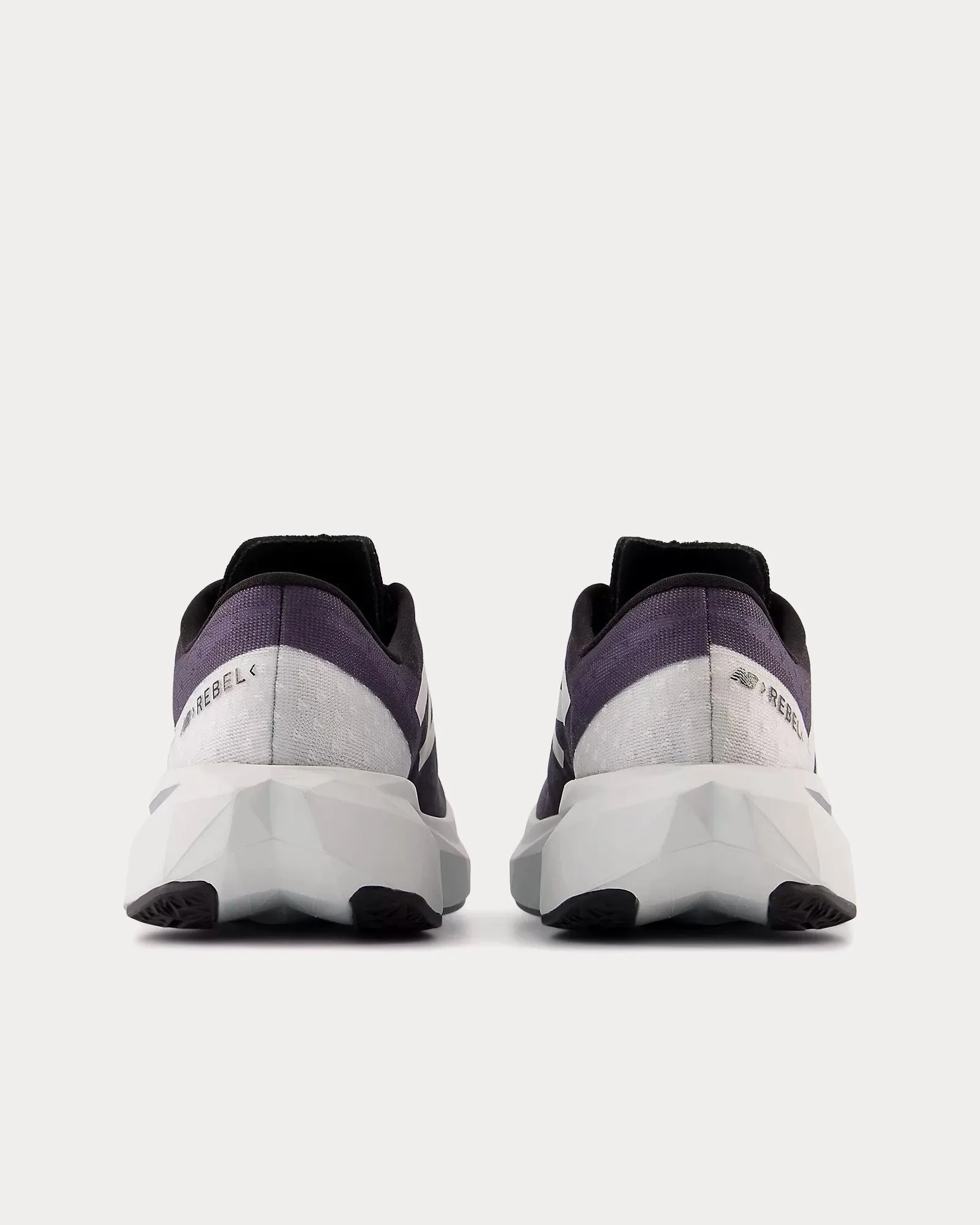 FuelCell Rebel v4 Graphite / Black / Quartz Grey Running Shoes