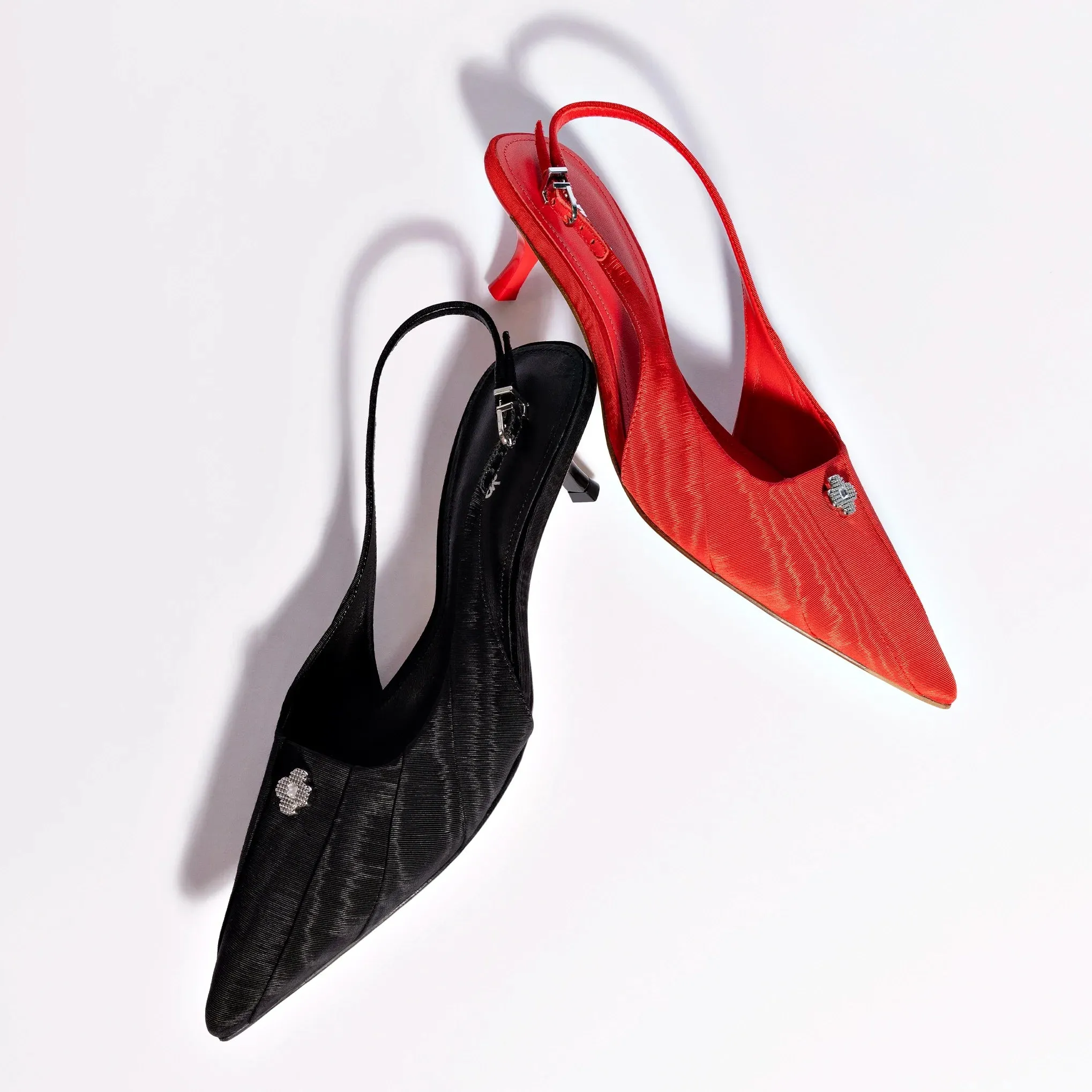 LARROUDÉ Maxine Pump In Black Fabric