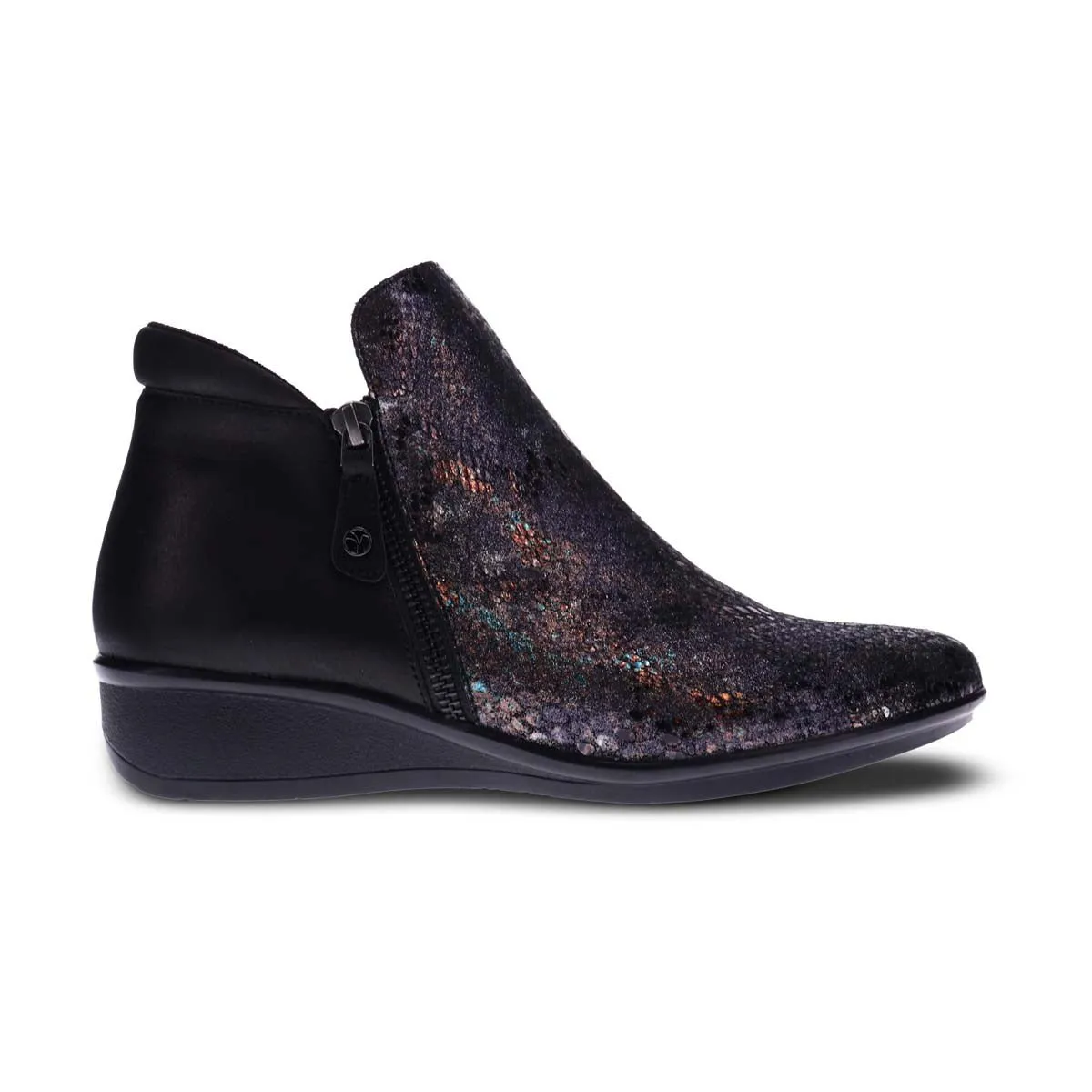 Revere Damascus Women Boots In Black Metallic Python/onyx